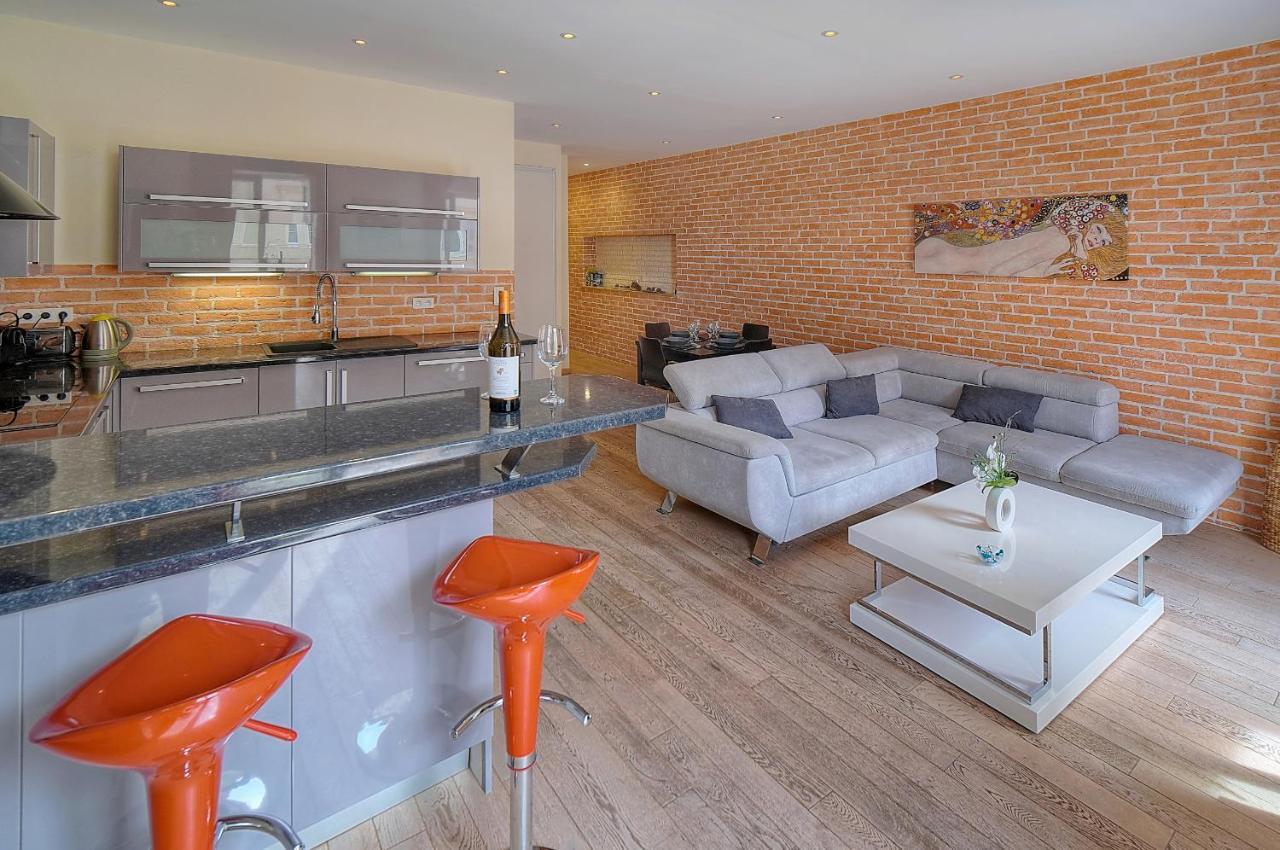Moderne 3 Pieces Idealement Situe Centre De Cannes L! A2B22 Eksteriør bilde