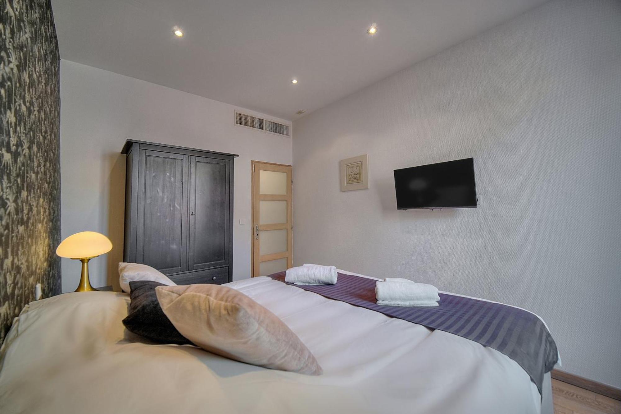 Moderne 3 Pieces Idealement Situe Centre De Cannes L! A2B22 Eksteriør bilde