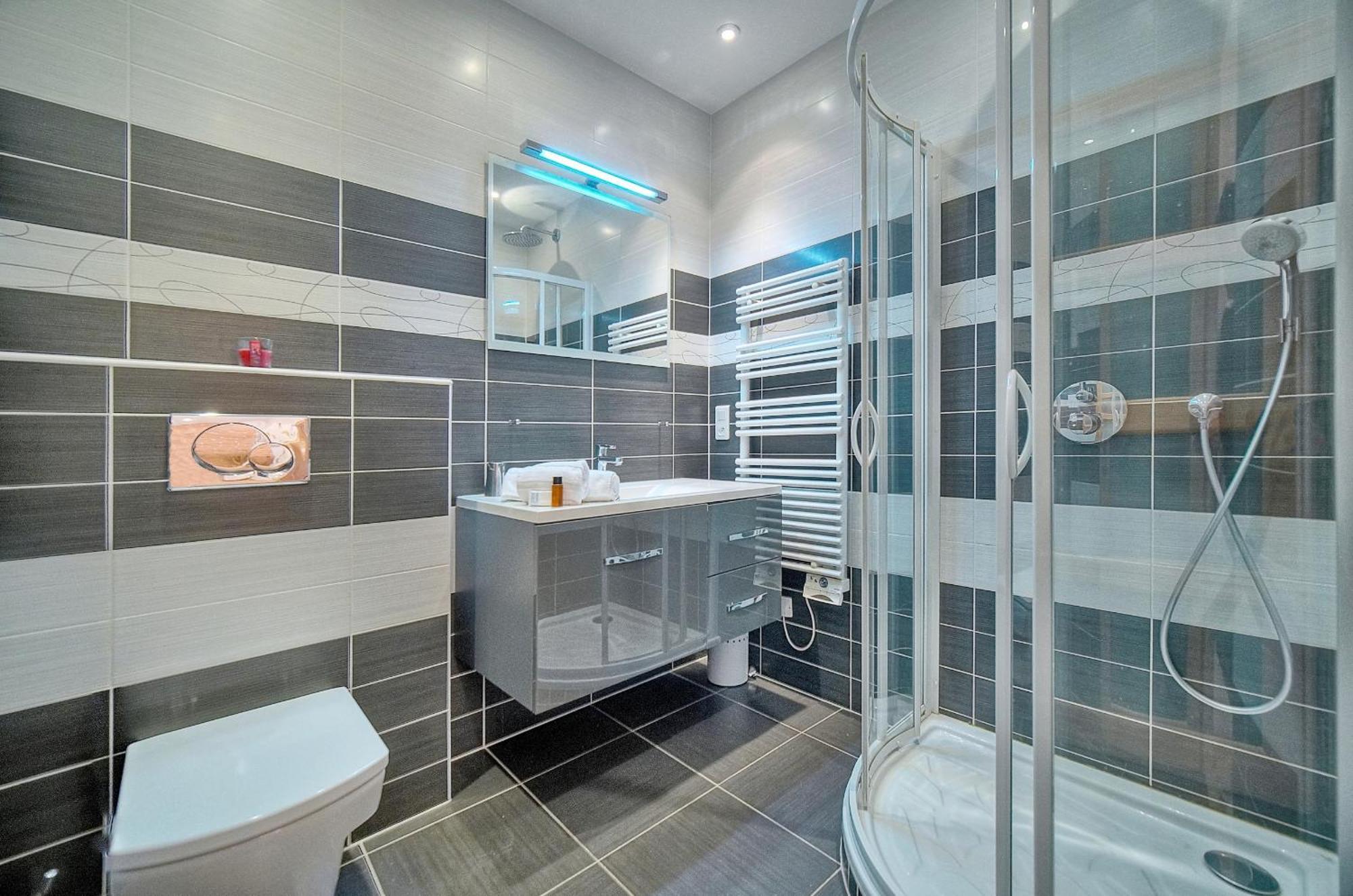 Moderne 3 Pieces Idealement Situe Centre De Cannes L! A2B22 Eksteriør bilde